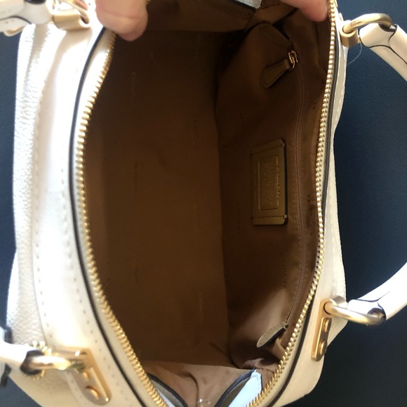 NWOT COACH pebble leather one satchel - Picture 6 of 7